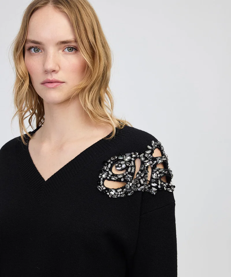 ابيكول Embellished Knit Sweater